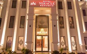 Hotel Miracle Resort